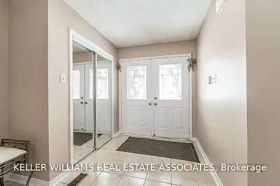 5406 Turney Drive, Mississauga, ON L5M 4Y8