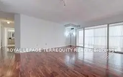 2091 Hurontario Street 1006, Mississauga, ON L5A 4E6