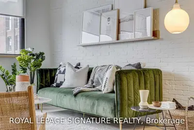 383 Sorauren Avenue 304, Toronto W01, On M6r 0a4