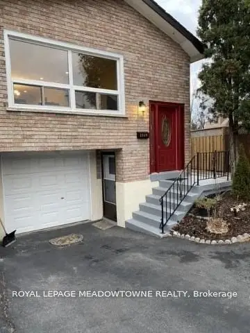 2529 Trident Avenue Bsmt, Mississauga, ON L5B 2L3