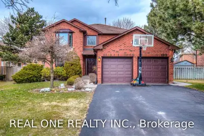 1312 Creekside Drive, Oakville, ON L6H 4Y5