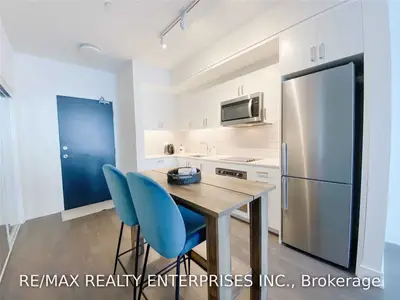 1575 Lakeshore Road W 463, Mississauga, ON L5J 0B1