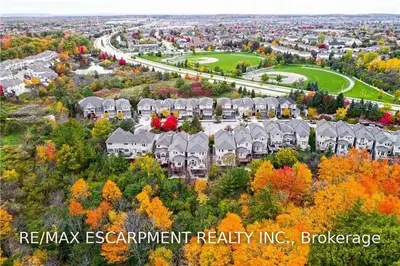 2288 Woodfield Road, Oakville, ON L6H 6Y8