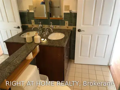 4460 Tucana Court 1806, Mississauga, ON L5R 3K9