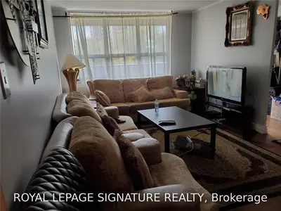15 La Rose Avenue 409, Toronto W09, ON M9P 1A7