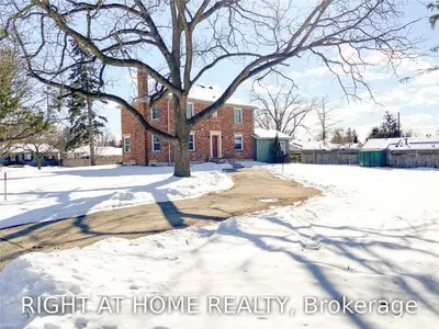 45 Rosefield Drive, Halton Hills, ON L7G 4R6