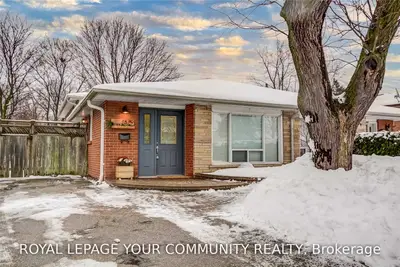 1879 Bonnymede Drive, Mississauga, ON L5J 1E2