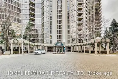45 Kingsbridge Garden Circle 304, Mississauga, ON L5R 3K4
