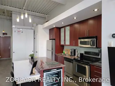 550 Hopewell Avenue 308, Toronto W04, ON M6E 2S3