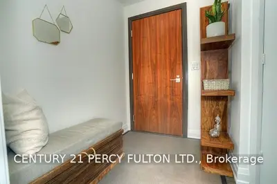 36 Park Lawn Road 405, Toronto W06, ON M8Y 3H8