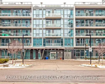1185 The Queensway Avenue 221, Toronto W08, ON M8Z 0C6