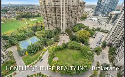 25 Kingsbridge Garden Circle 2220, Mississauga, ON L5R 4B1