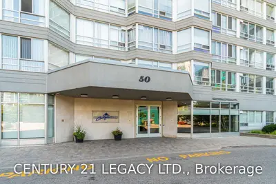 50 Kingsbridge Garden Circle 1105, Mississauga, ON L5R 1Y2