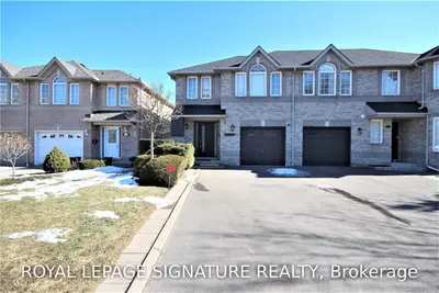 3129 Salmona Court, Mississauga, ON L5B 4G3