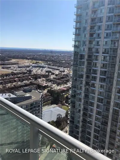 223 Webb Drive 2911, Mississauga, ON L5B 0E8