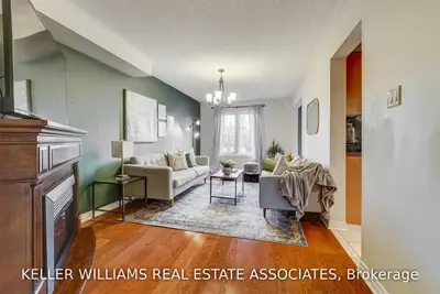 394 Riverstone Drive, Oakville, ON L6H 7M4