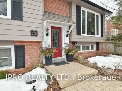 90 Westmorland Avenue, Orangeville, ON L9W 3G5