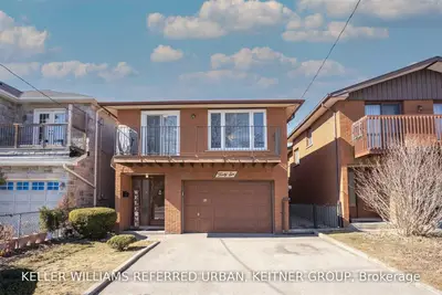 46 Thirtieth Street, Toronto W06, ON M8W 3B6
