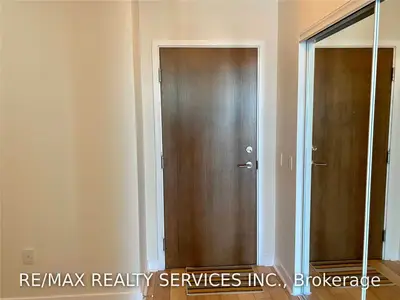 3975 Grand Park Drive 2708, Mississauga, ON L5B 4M6