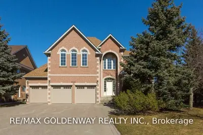 5241 Forest Ridge Drive, Mississauga, ON L5M 5B5
