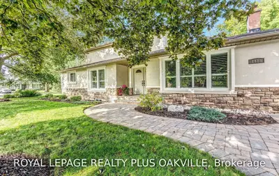 1488 Ashington Court, Mississauga, ON L5C 1R6