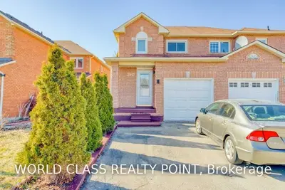3913 Stoneham Way, Mississauga, ON L5N 6Y6