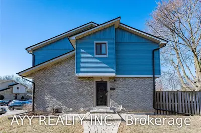 6433 Charing Drive 22, Mississauga, ON L5N 1L6