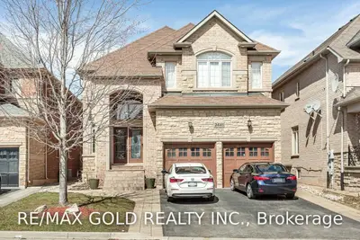 2441 Robmar Drive Bsmt, Oakville, ON L6H 0B9