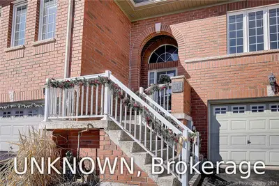 3073 Highvalley Road, Oakville, ON L6M 5H4