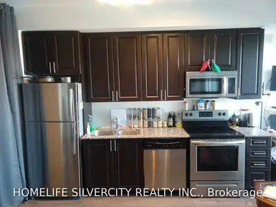 3091 Dufferin Street 615, Toronto W04, ON M6A 0C4