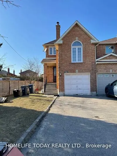 1097 Wilmington Drive, Mississauga, ON L5V 1R5