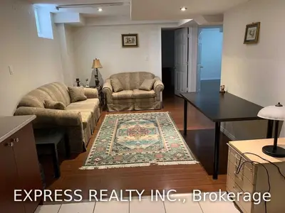 5147 Oscar Peterson Boulevard, Mississauga, ON L5M 7W4