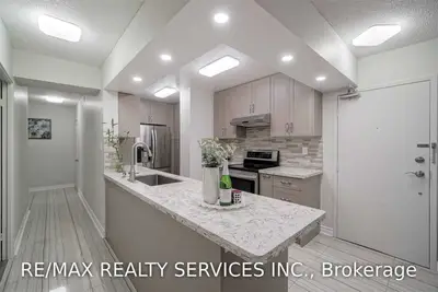 390 Dixon Road 114, Toronto W09, ON M9R 1T4