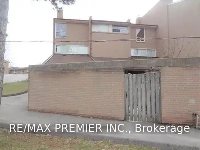 256 John Garland Boulevard 115, Toronto W10, ON M9V 1N8