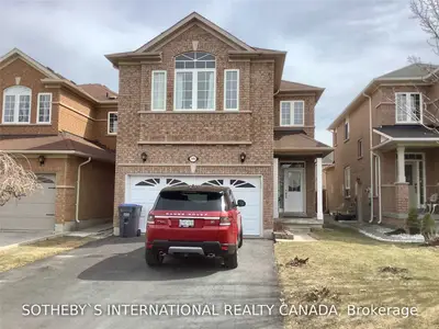 3890 Passway Road, Mississauga, ON L5N 8N9