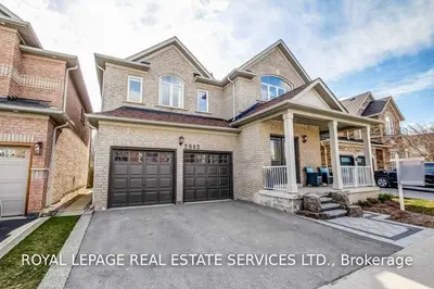 2062 Quinte Street, Burlington, ON L7L 7B9