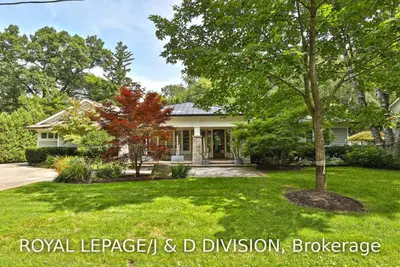 215 FORESTWOOD Drive, Oakville, ON L6J 4E5