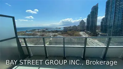 30 Shore Breeze Drive 1421, Toronto W06, ON M8V 1A1
