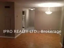 3695 Kaneff Crescent 1209, Mississauga, ON L5A 4B6