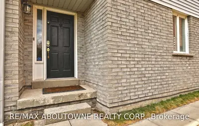 410 Levanna Lane, Oakville, ON L6H 6B8