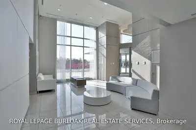2081 Fairview Street 811, Burlington, ON L7R 2C8