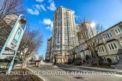 2285 Lake Shore Boulevard W 811, Toronto W06, ON M8V 3X9