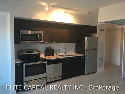 2220 Lake Shore Boulevard W 407, Toronto W06, ON M8V 0C1