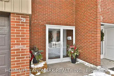 400 Bloor Street 79, Mississauga, ON L5A 3M8