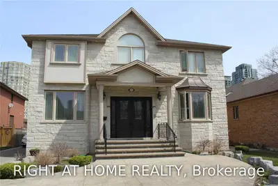 3575 Joan Drive, Mississauga, ON L5B 1T9
