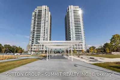 17 Zorra Street 301, Toronto W08, ON M8Z 4Z6