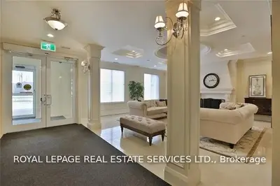 2300 Upper Middle Road W 109, Oakville, ON L6H 7G6