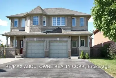 1497 Gulledge Trail, Oakville, ON L6M 3Z7