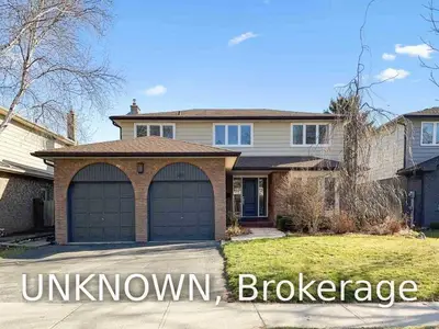 481 Tipperton Crescent, Oakville, ON L6L 5E1