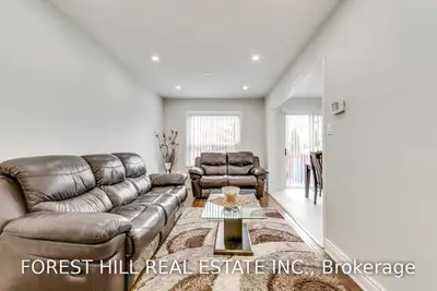 6892 Bansbridge Crescent, Mississauga, ON L5N 6T3